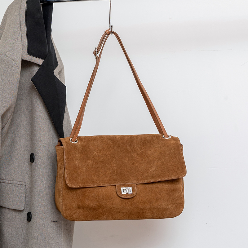 Borsa a Spalla in Vera Pelle S - Leather Work Handbag recensione e prezzo